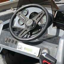 Lund Boats 1875 Pro-V Bass