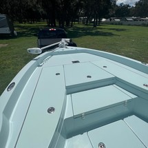 Ranger boats 2400 bay