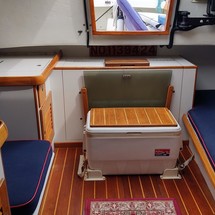 Alerion Yachts express 28