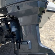 Angler Pro Boats 2900 center console