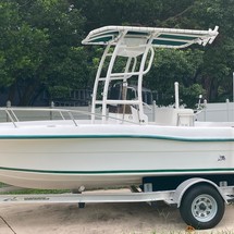 Angler Pro Boats 2900 center console