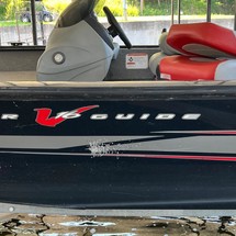Tracker Super Guide V-16 SC