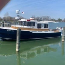Ranger Tugs R-31 S
