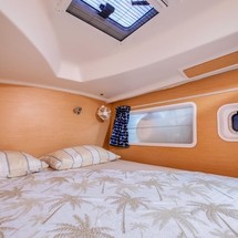 Lagoon 380