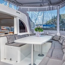 Lagoon 380
