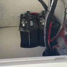 Pursuit 2870 center console