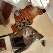 Grady-White Express 330