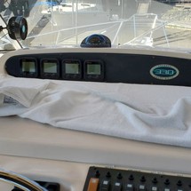 Grady-White Express 330