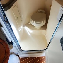 Grady-White Express 330