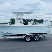 Sea Ray hunt ultra 211