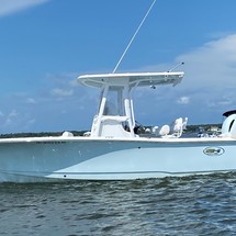 Sea Ray hunt ultra 211