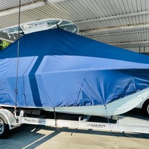 Sea Ray hunt ultra 211