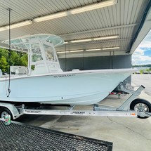 Sea Ray hunt ultra 211