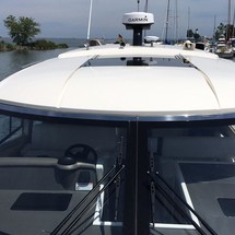 Axopar 37 C T-Top