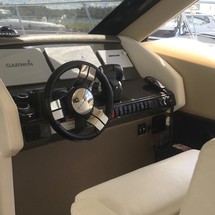 Axopar 37 C T-Top