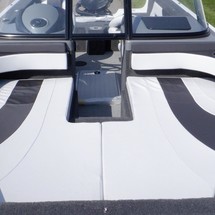 Smoker Craft Legacy Ultima 182