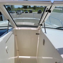 Boston Whaler 320 Vantage