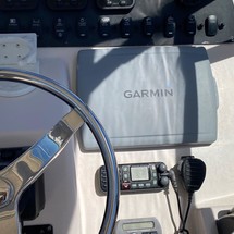 Grady-White Freedom 275