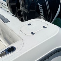 Boston Whaler 305 Conquest