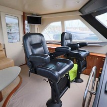 Sea ray 56 sedan bridge