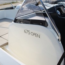 Quicksilver Activ 675 Open