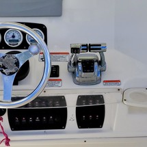 Mako 284 CC