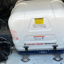 Grady-White Marlin 300