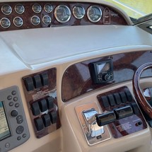 Sea Ray 370 Sundancer