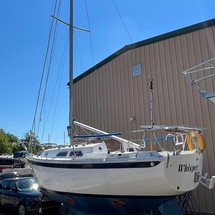 Ericson yachts 27