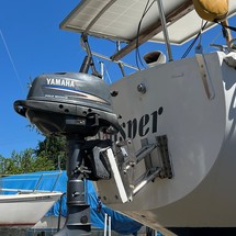 Ericson yachts 27