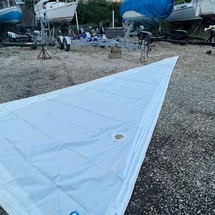 Ericson yachts 27