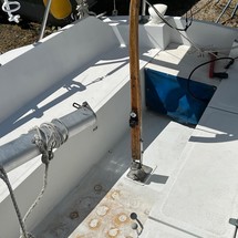 Ericson yachts 27
