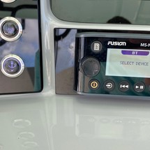 Robalo centre console r272