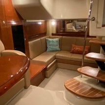 Sea Ray 390 Sundancer