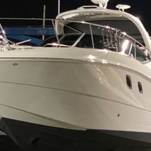 Sea Ray 330 Sundancer