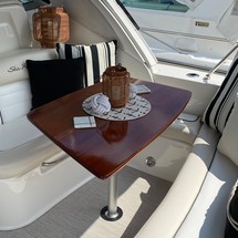 Sea Ray 330 Sundancer