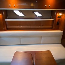 Sea Ray 330 Sundancer