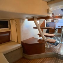 Sea Ray 330 Sundancer