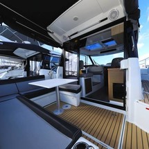 Jeanneau Merry Fisher 895