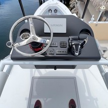 Contender 39st