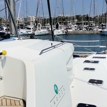 Lagoon 450 F