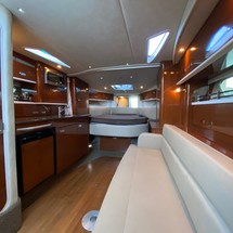 Sea Ray 350 Sundancer
