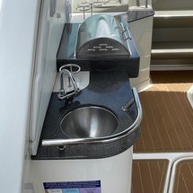Sea Ray 330 Sundancer