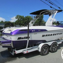 Malibu Wakesetter 23 LSV