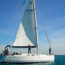 Dufour 40