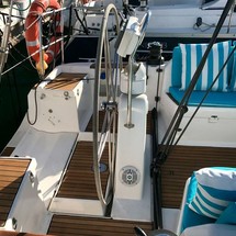 Dufour 40