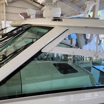Boston Whaler 345 Conquest