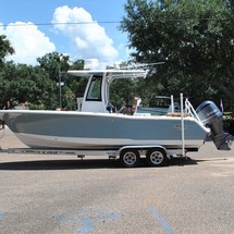 Sea Ray hunt ultra 211