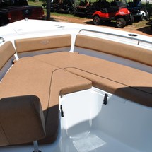Sea Ray hunt ultra 211