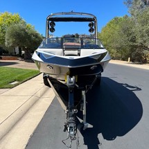 Malibu Wakesetter 23 LSV